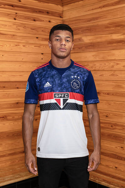 Recomended Item: David Neres