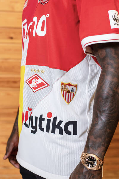 Project Photo: Quincy Promes